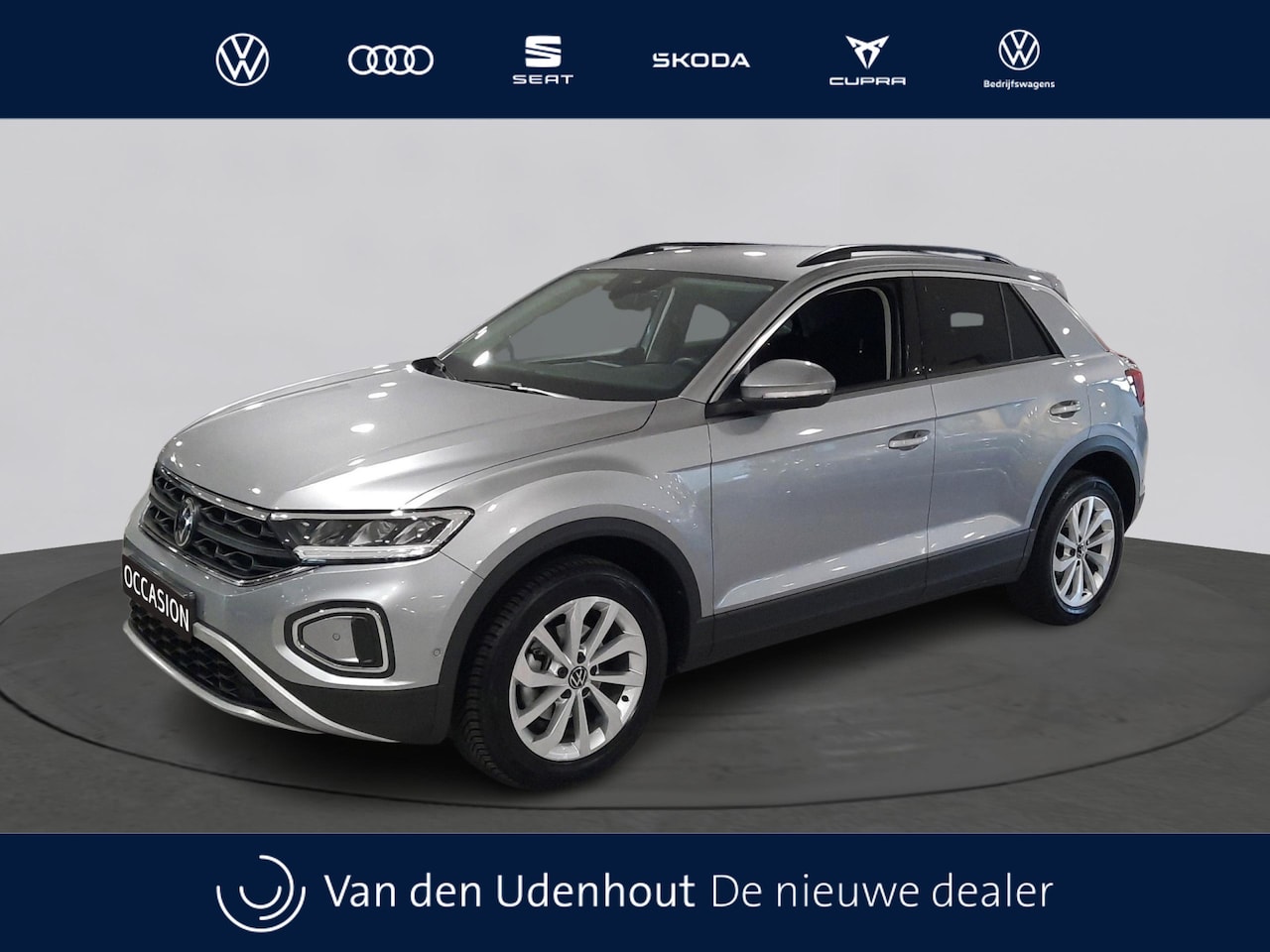 Volkswagen T-Roc - 1.0 TSI Life Business | Camera | 17" velgen - AutoWereld.nl