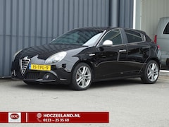 Alfa Romeo Giulietta - 1.4 T Distinctive 170PK Automaat | Bluetooth