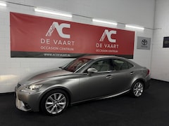 Lexus IS - 300h First Edition - NAVI/LEER/CAMERA/PDC/NAP