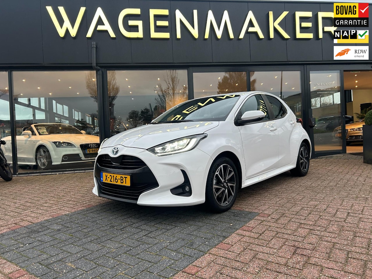Toyota Yaris - 1.5 Hybrid Dynamic AUT|Acc|Cam|Carplay|DealerOH - AutoWereld.nl