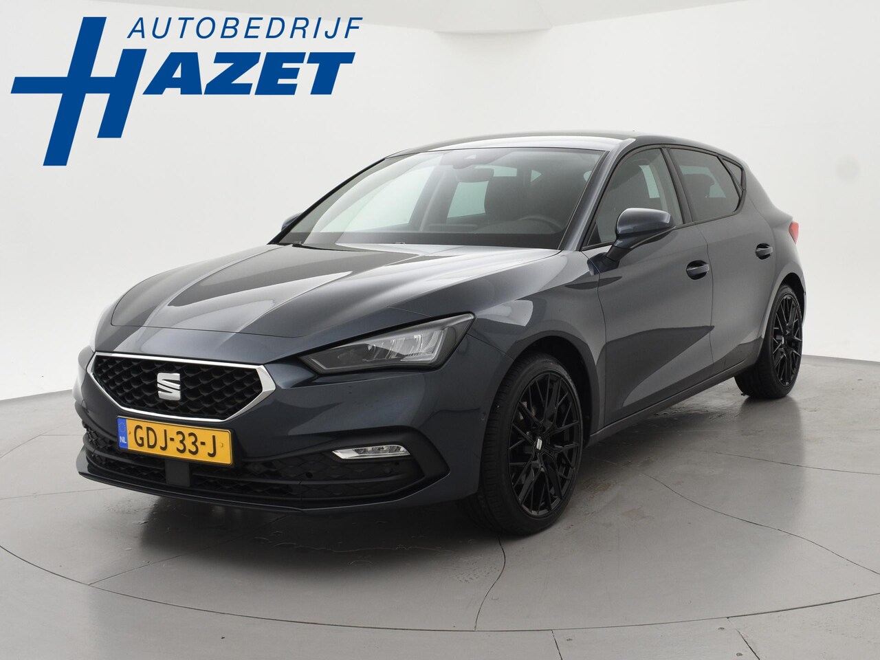 SEAT Leon - 1.0 TSI STYLE INTENSE + WEGKL. TREKHAAK | VIRTUAL COCKPIT | CAMERA | STOELVERW. | NAVIGATI - AutoWereld.nl
