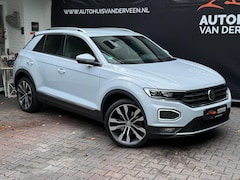 Volkswagen T-Roc - 1.5 TSI Sport, ACC/Sound/Clima/19 Inch/Etc