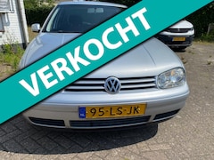 Volkswagen Golf - 1.6-16V Ocean