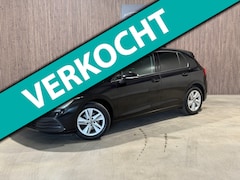 Volkswagen Golf - 1.5 eTSI Style 2020 DSG LED CRUISE CAR-PLAY