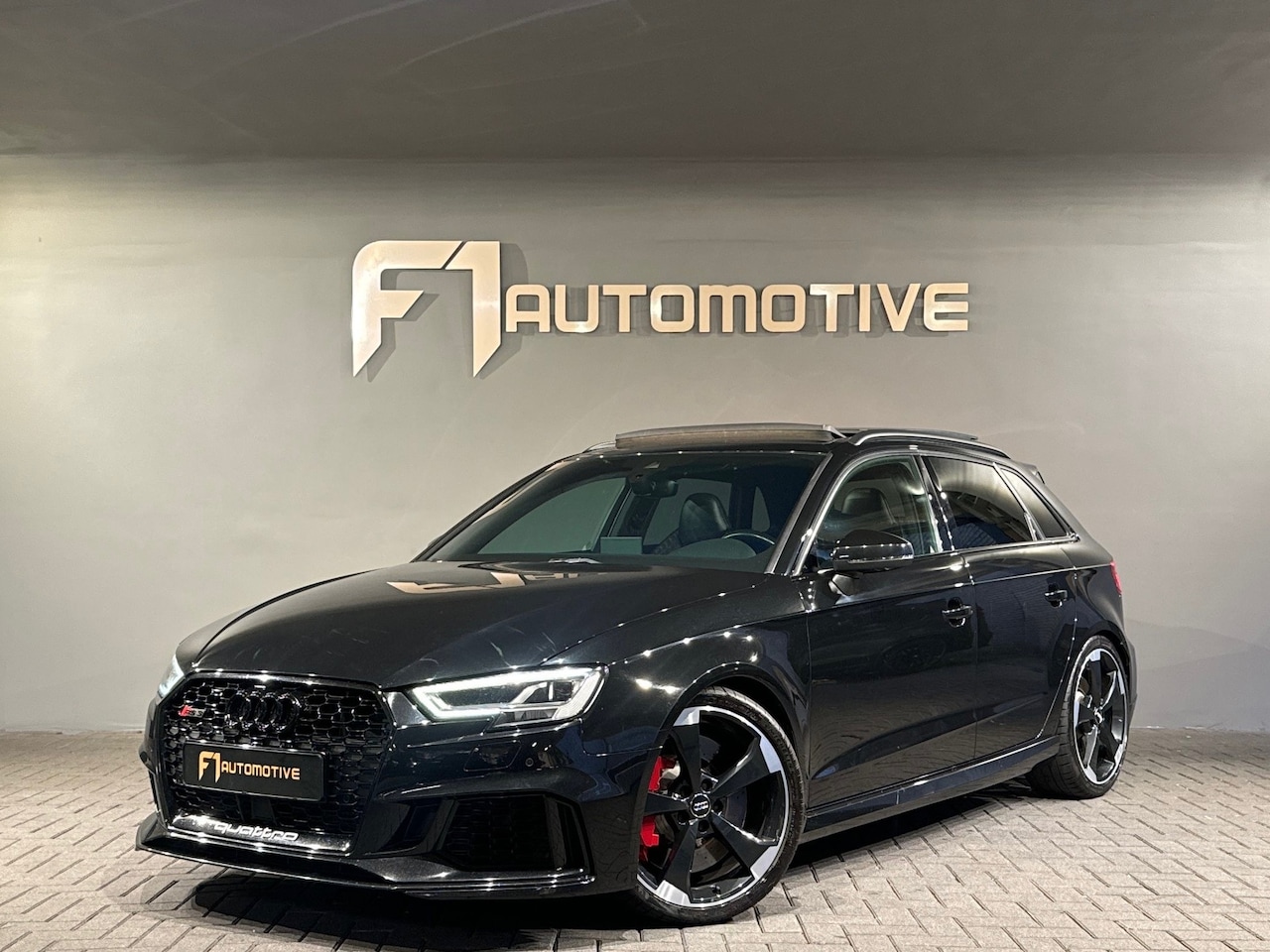 Audi RS3 - Sportback 2.5 TFSI Quattro Pano|RS Seat|Keyless|VOL - AutoWereld.nl