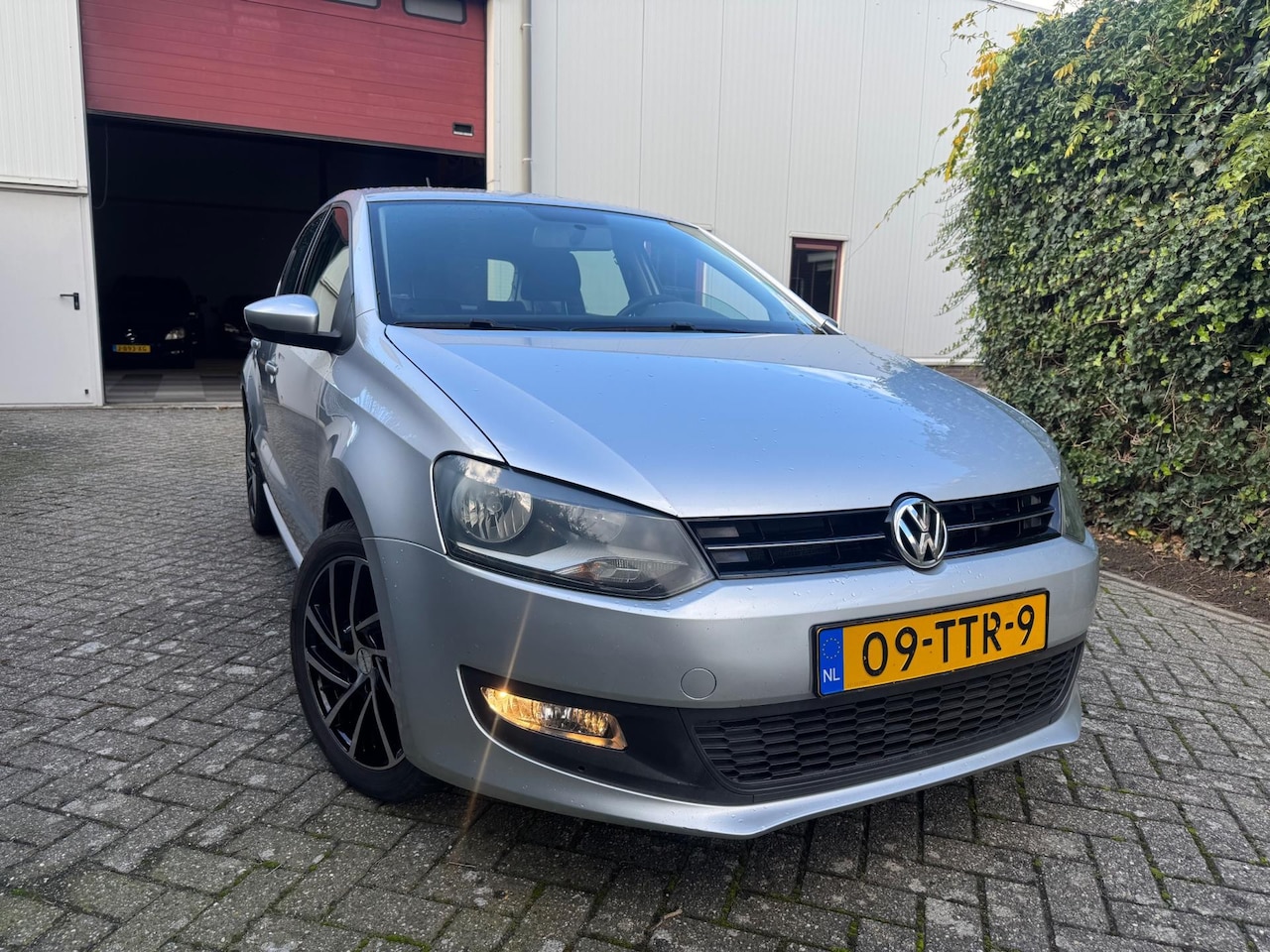 Volkswagen Polo - 1.2 TSI Comfortline (bj 2012) NAVI|6-BAK|LMV 16”|NAVI|AIRCO - AutoWereld.nl