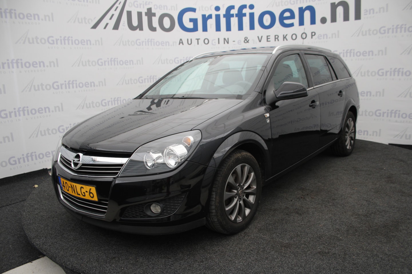 Opel Astra Wagon - 1.6 Cosmo keurige station met trekhaak - AutoWereld.nl