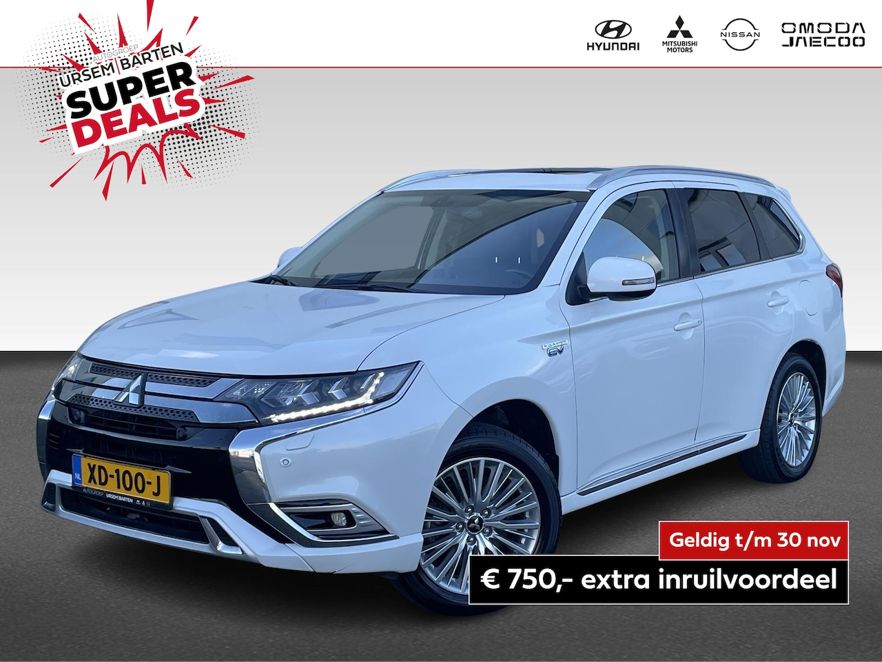 Mitsubishi Outlander - 2.4 PHEV Intense+ | Trekhaak - AutoWereld.nl