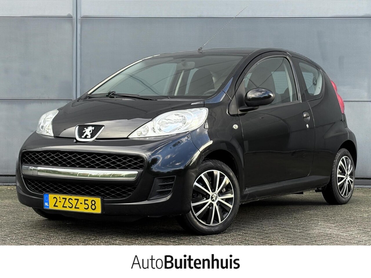 Peugeot 107 - 1.0-12V XS|INCL. NIEUWE APK|RADIO|CD-WISSELAAR - AutoWereld.nl