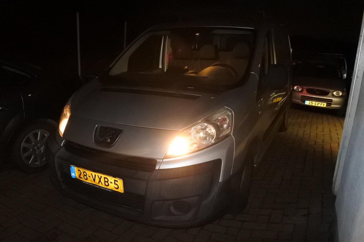 Peugeot Expert - 227 1.6 HDI L1H1 apk 10-2-2026 airco imperial - AutoWereld.nl