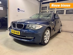 BMW 1-serie - 118i High Executive AUT PDC SCHUIFDAK NETTE AUTO NAP APK