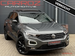 Volkswagen T-Roc - 1.5 TSI Sport Business R Pano ACC Camera CarPlay Ambiance