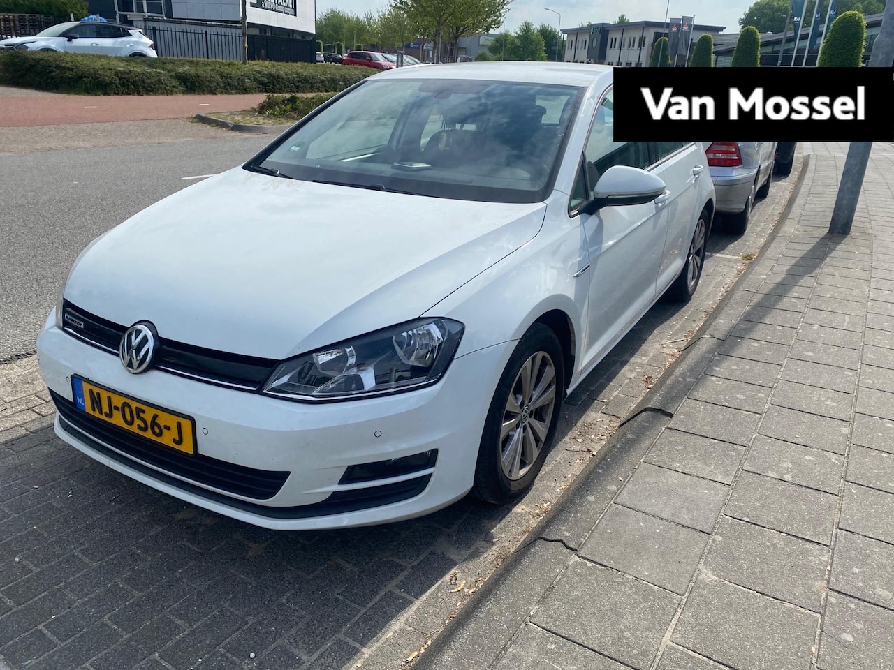Volkswagen Golf - 1.0 TSI Comfortline | WORDT VERWACHT | - AutoWereld.nl