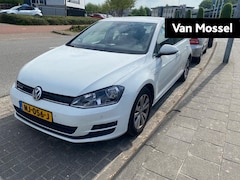 Volkswagen Golf - 1.0 TSI Comfortline | WORDT VERWACHT |