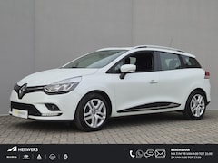 Renault Clio Estate - 0.9 TCe Limited Handgeschakeld / Stoelverwarming / Airco / Cruise control / Apple Carplay