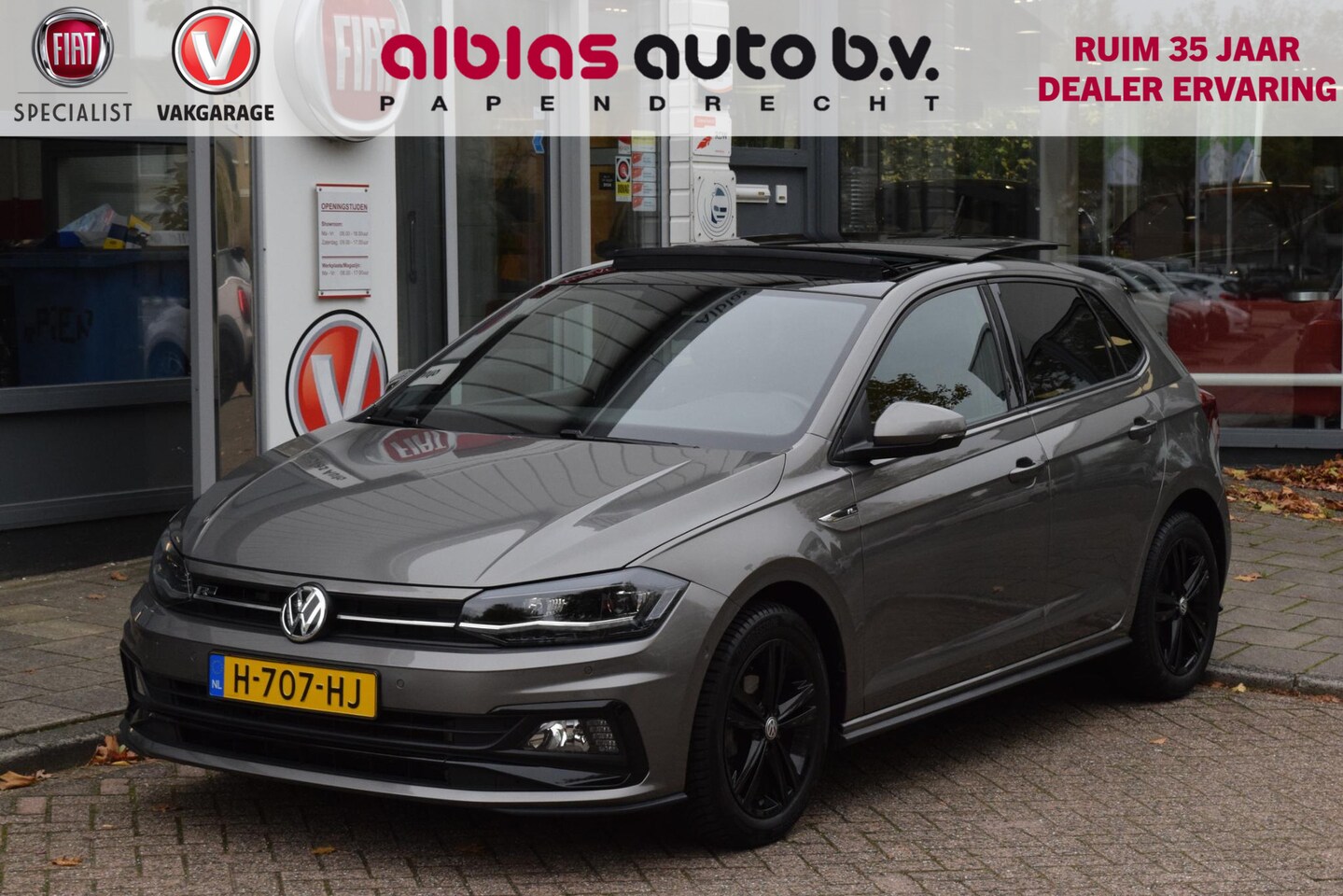 Volkswagen Polo - R-Line|Open dak|LED|2xPDC|Carplay|ACC|Clima - AutoWereld.nl