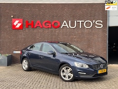 Volvo S60 - 2.0 D4 Momentum AUT | Navi | Cruise | Trekhaak | Dealer Onderhouden
