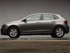 Volkswagen Polo - 1.0 TSI Comfortline Sport (APPLE CARPLAY, NAVI, LED, CRUISE, CLIMATE, DAB, SPOILER, SPORTS