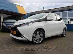 Toyota Aygo - 1.0 VVT-i "X-Play" Airco - 5 Deurs Automaat