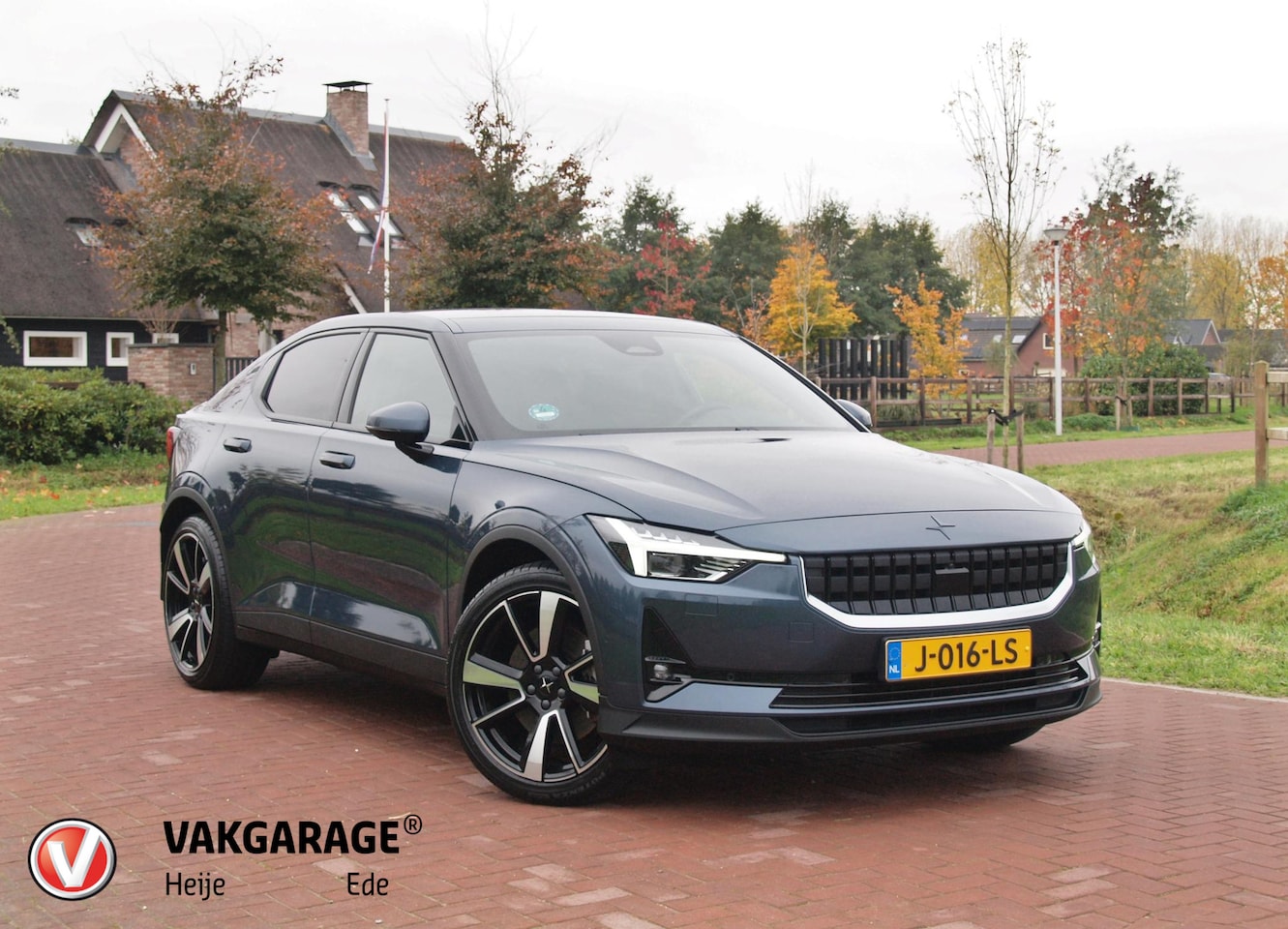 Polestar 2 - Long Range Dual Motor Launch Edition 78kWh | Trekhaak | Panoramadak | Harman Kardon | Priv - AutoWereld.nl