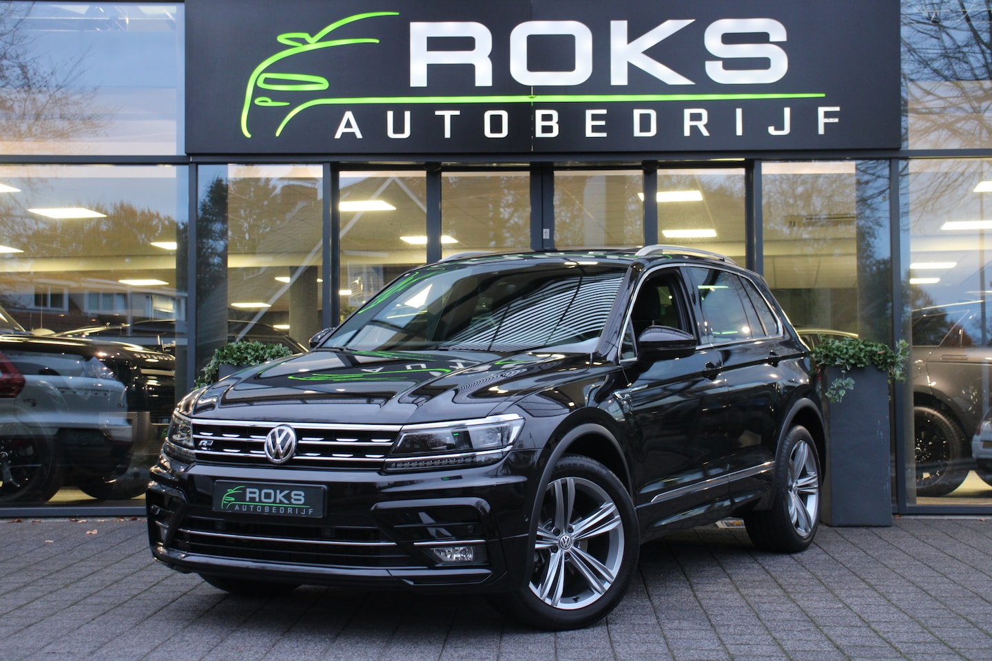 Volkswagen Tiguan - 1.4 TSI 4Motion Highline Business R 1.4 TSI 4Motion Highline Business R - AutoWereld.nl