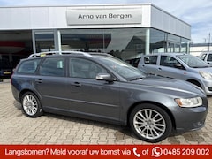 Volvo V50 - 2.0 Business Line, leder, climatronic, cruisecontrol, pdc, trekhaak, achterspoiler, top st