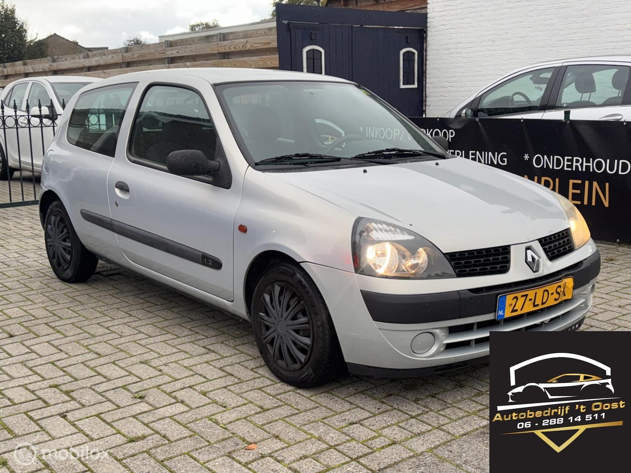 Renault Clio - 1.2 Authentique rijd en schakelt super nw apk - AutoWereld.nl