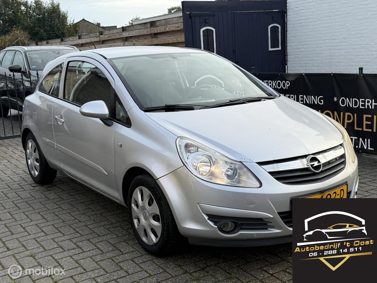 Opel Corsa - 1.0-12V Business inruilkoopje met lange apk - AutoWereld.nl