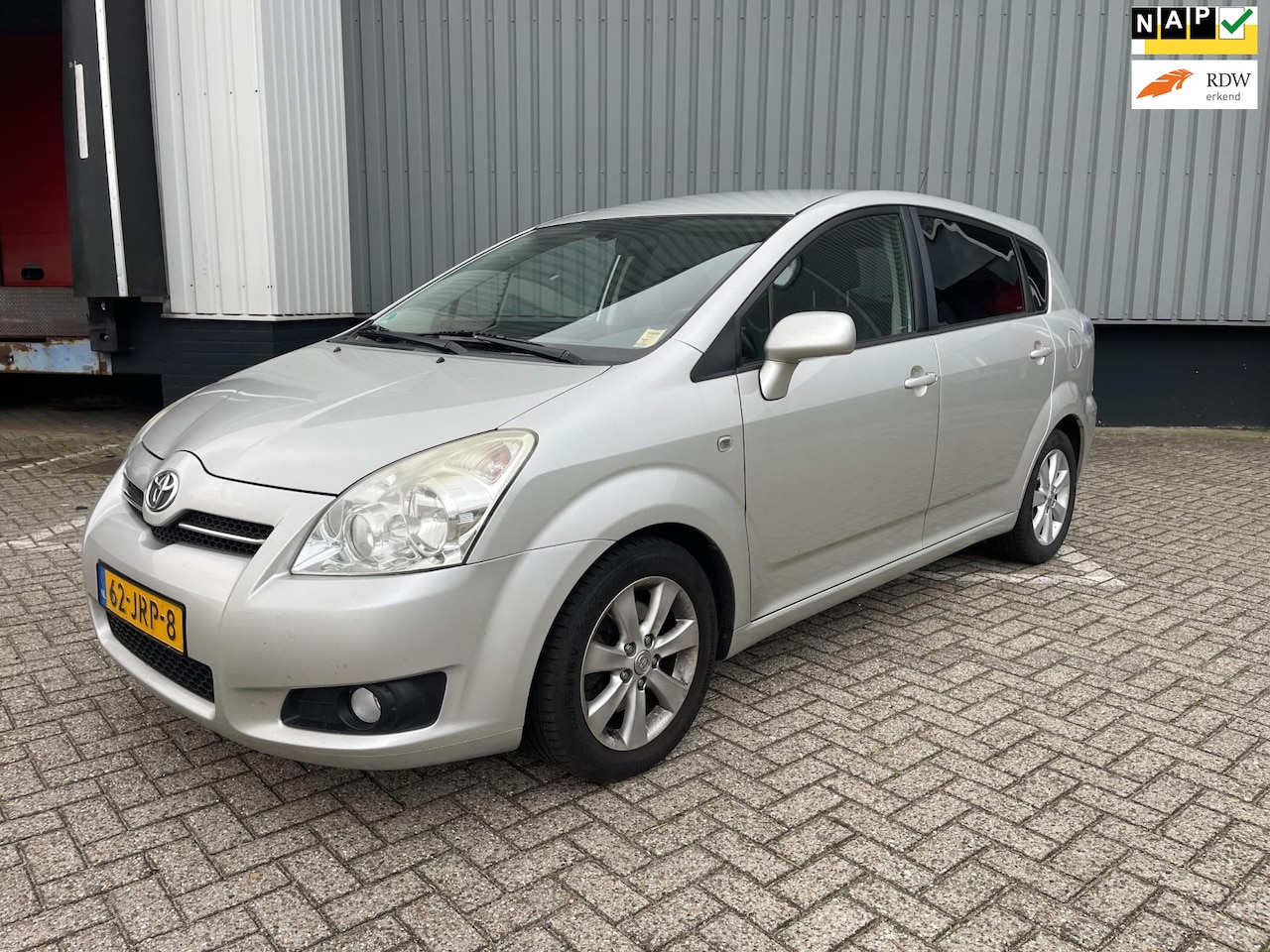 Toyota Verso - 2.2 D-4D Luna 2.2 D-4D Luna - AutoWereld.nl