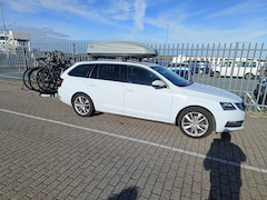 Skoda Octavia Combi - 1.6 TDI Greentech Style Business