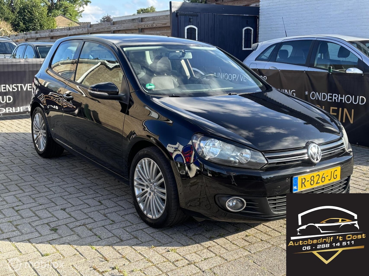 Volkswagen Golf - 1.4 Easyline jaar apk navi, airco, cruise - AutoWereld.nl