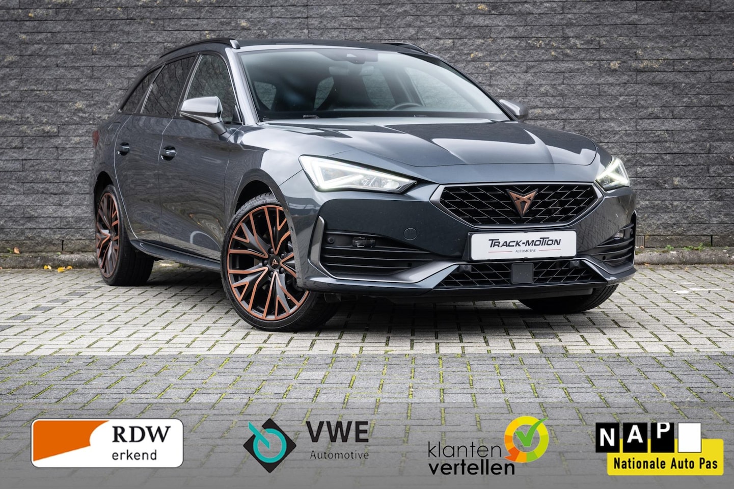 CUPRA Leon Sportstourer - 1.4 e-Hybrid VZ Performance - AutoWereld.nl