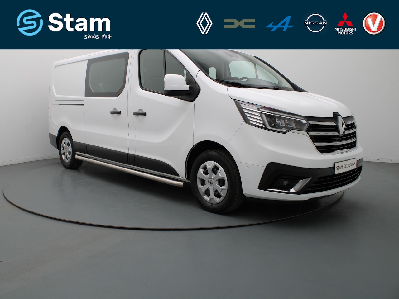 Renault Trafic - 2.0 dCi 150pk EDC T29 L2H1 DC Work Edition Camera | Cruise | Navi | Parkeersens. v+a | Tre - AutoWereld.nl