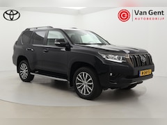 Toyota Land Cruiser - 5 pers. 2.8 D-4D Professional | Trekhaak | Treeplanken | Stoel-/achterbankverwarming | Sto
