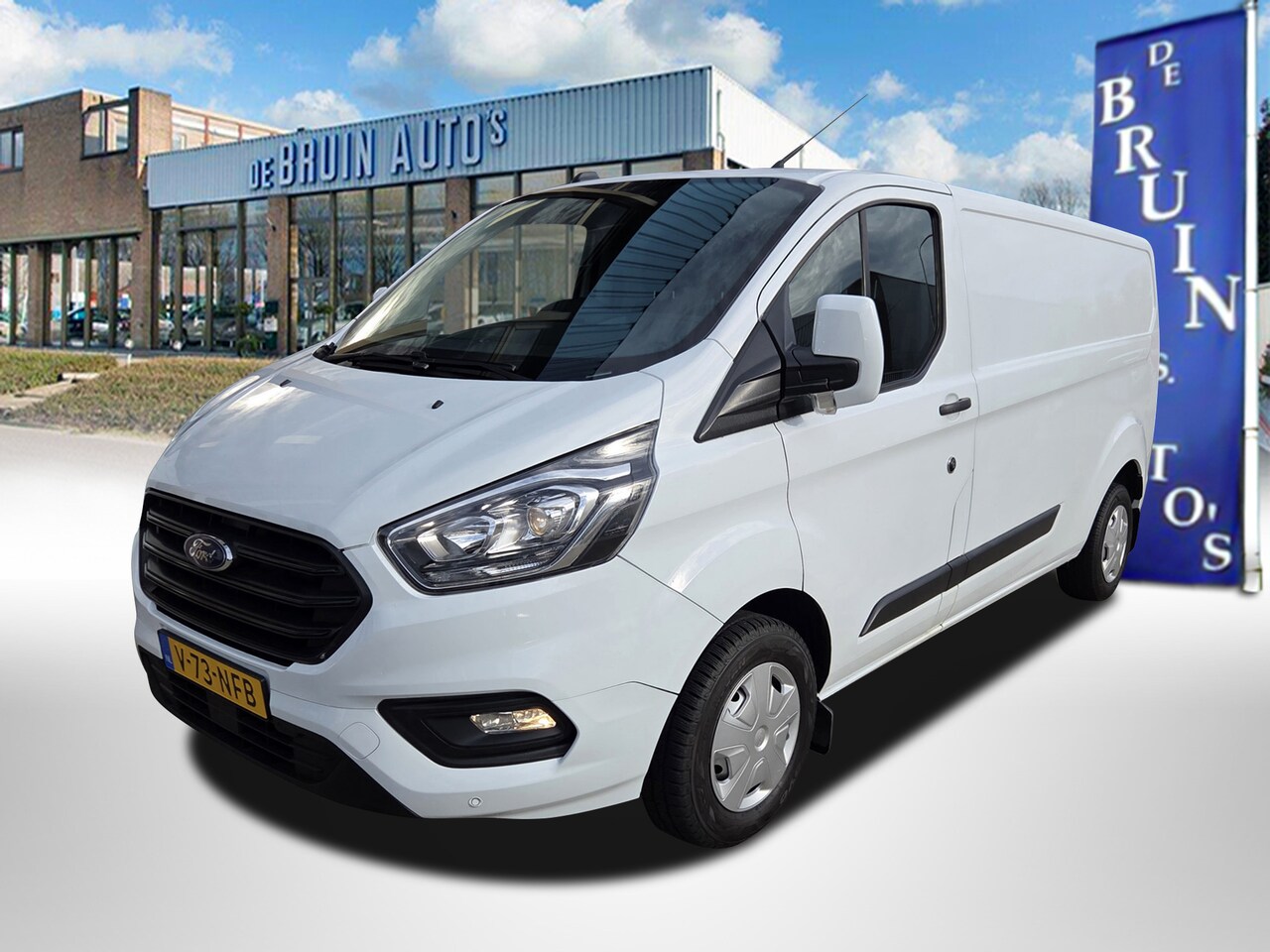 Ford Transit Custom - 2.0 TDCI 96Kw/130 Pk L2 Trend Airco Cruise Trekhaak 2800 Kg - AutoWereld.nl