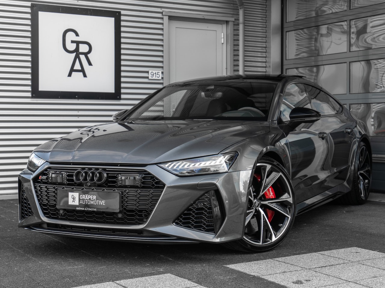Audi RS7 - Sportback 4.0 TFSI V8 Quattro | Keramisch | Head-up | Zwart optiek - AutoWereld.nl