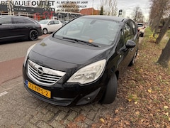 Opel Meriva - 1.4 Turbo Cosmo Koppakking lekt