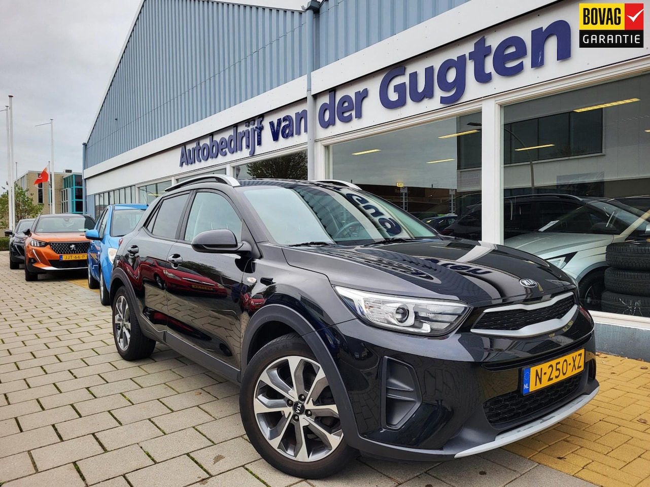 Kia Stonic - 1.4 MPi / 58.000 Km / Carplay & Android / Camera / Airco / - AutoWereld.nl