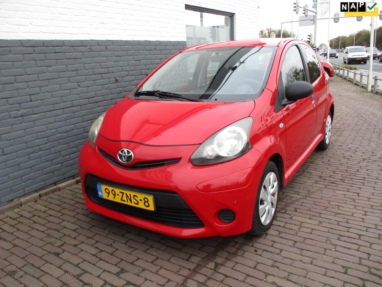 Toyota Aygo - 1.0 VVT-i Comfort 1.0 VVT-i Comfort - AutoWereld.nl