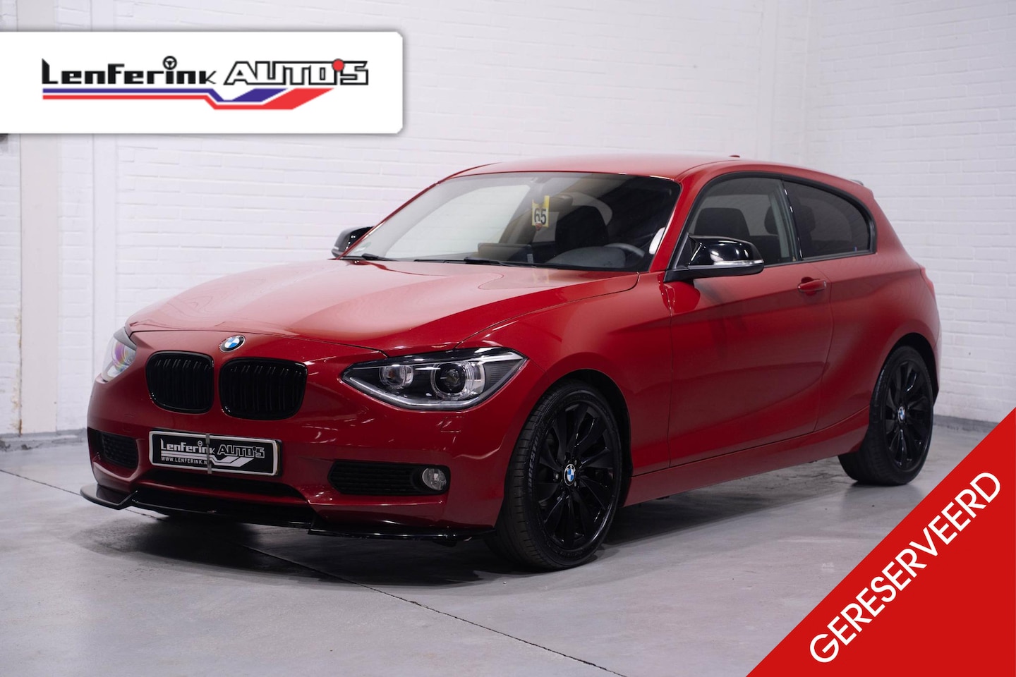 BMW 1-serie - 114i EDE Business+ Navi Leder 18 Inch Cruise - AutoWereld.nl