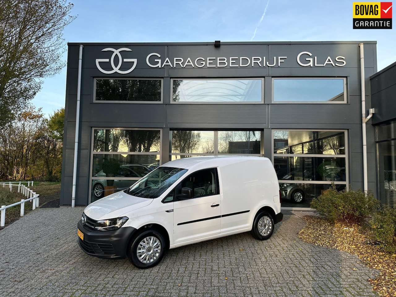 Volkswagen Caddy - 2.0 TDI L1H1 trekhaak 50000km!! - AutoWereld.nl
