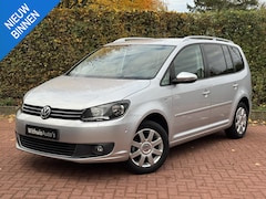Volkswagen Touran - 1.2 TSI Life 7-Persoons Carplay Cruise Stoelverwarming