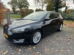 Ford Focus - 1.0 First Edition | Trekhaak| PDC| NAVI| Cruise