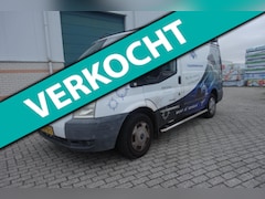 Ford Transit - 260S 2.2 VOOR EXPORT