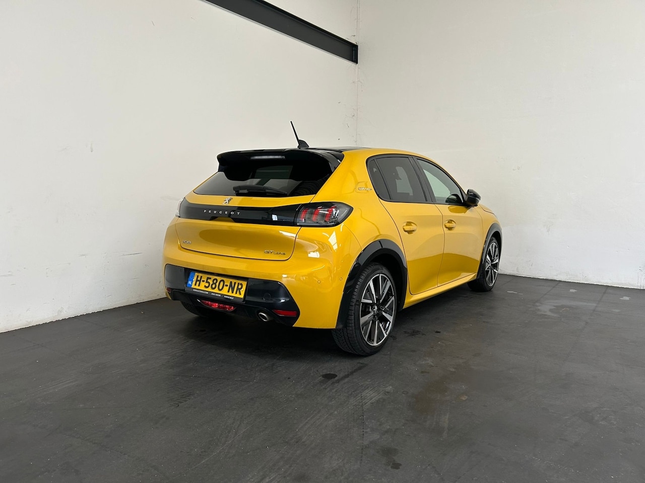 Peugeot 208 - 1.2 PureTech GT-Line 1.2 PureTech GT-Line - AutoWereld.nl