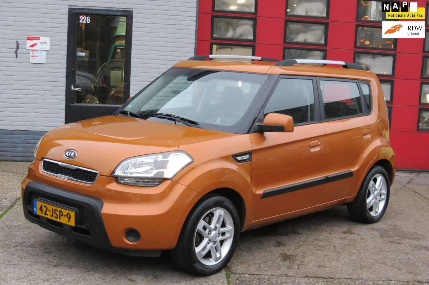 Kia Soul - 1.6 X-tra 1.6 X-tra ,Airco ,LM Velg ,Trekhaak - AutoWereld.nl