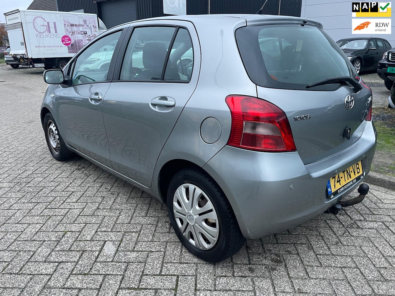 Toyota Yaris - 1.3 VVTi Sol MMT Garantie NAP AIRCO - AutoWereld.nl
