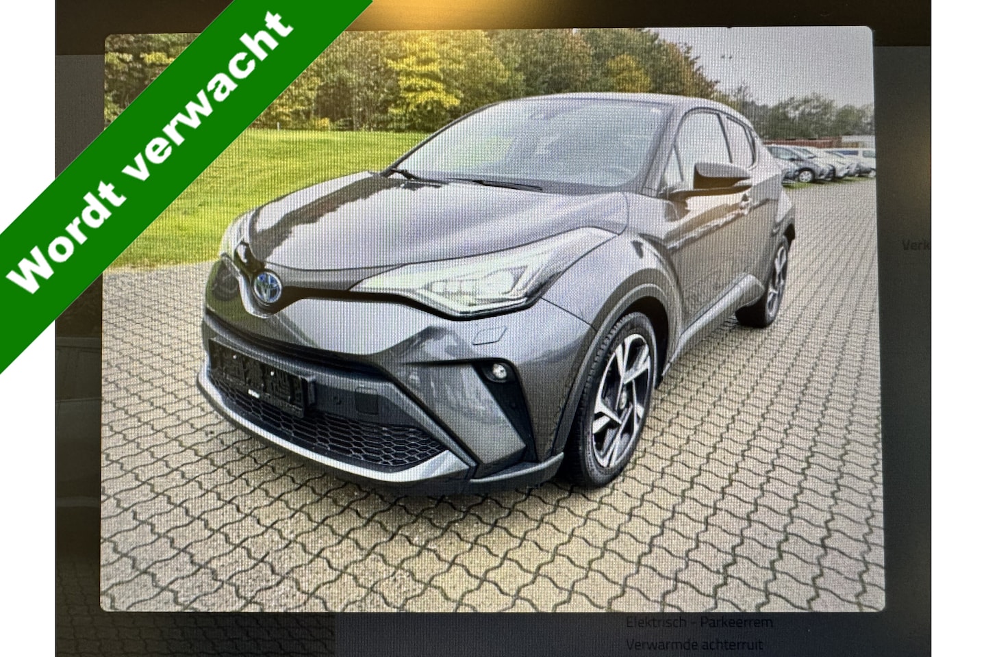 Toyota C-HR - 1.8 Hybrid Style To-Tone | Navi Apple | Dode hoek | Adapt. Cruise | - AutoWereld.nl