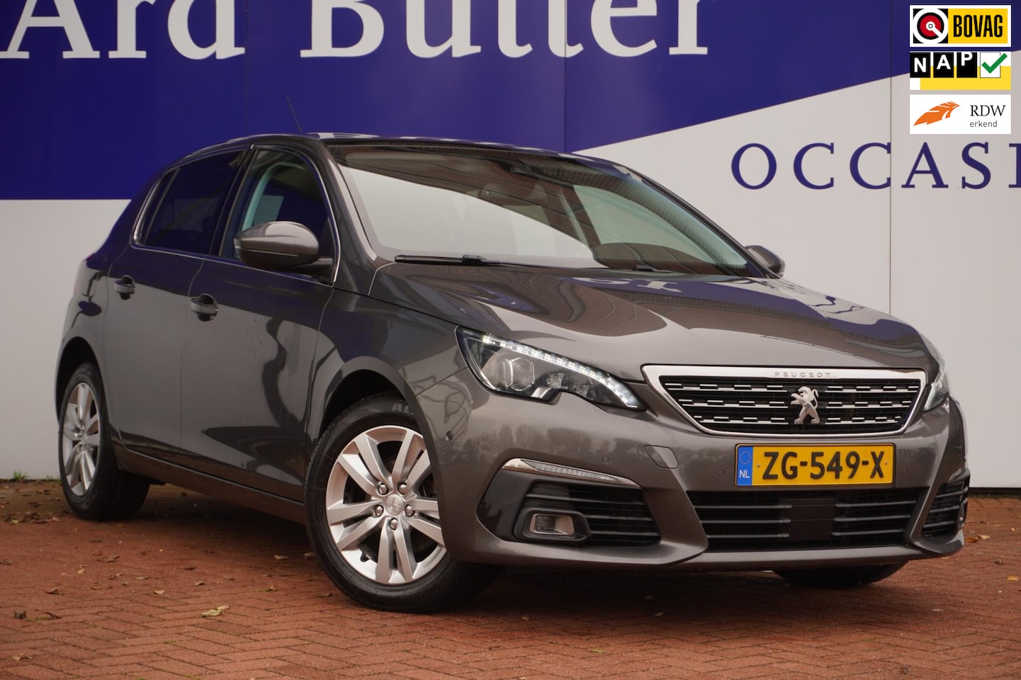 Peugeot 308 - 1.2 131PK PureTech Blue Lease Premium+Led+Navigatie+Pano-dak+Half-Leder = ZEER NETJES + NI - AutoWereld.nl