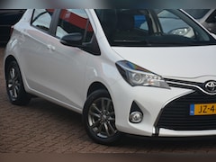 Toyota Yaris - 1.3 VVT-i Trend | Navigatie | Camera | Cruise | Lane assist | Clima | NL auto |